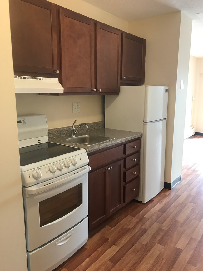 1000 Southern Artery Quincy MA 02169 Metro Housing Boston